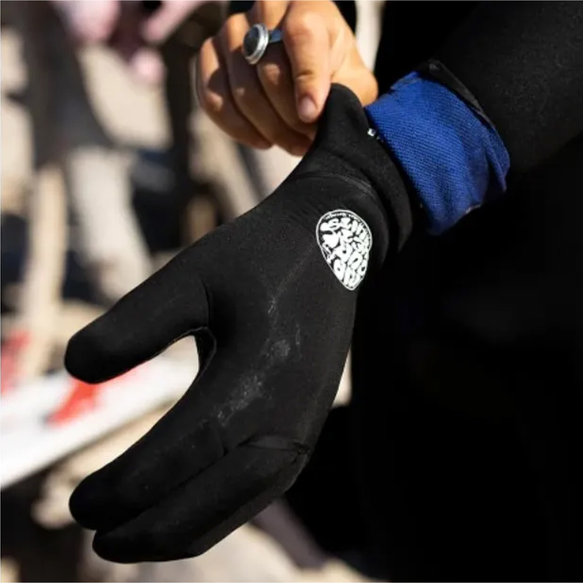 2026 Rip Curl Flashbomb 3/2mm 5 Finger Neoprene Gloves WGL1CF -Black
